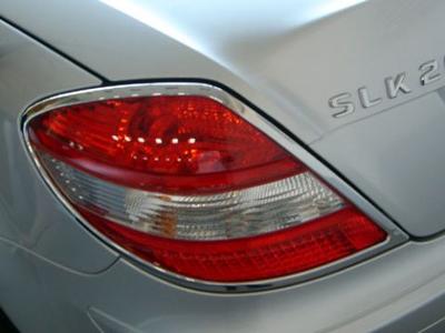 SLK - R171 04- - Kromringar baklysen